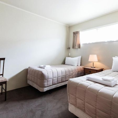 Colonial Court Motor Inn Tauranga Ngoại thất bức ảnh