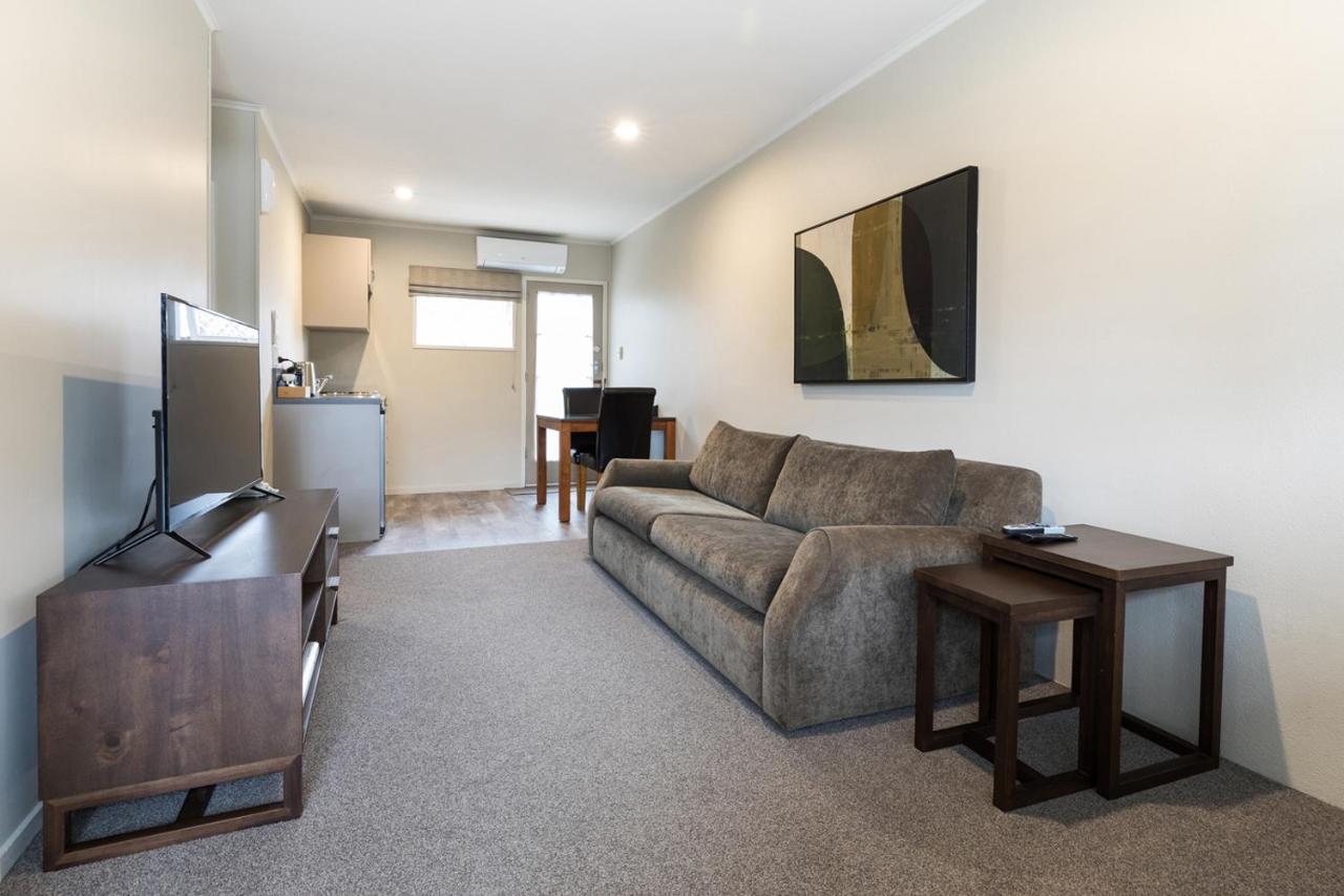Colonial Court Motor Inn Tauranga Ngoại thất bức ảnh