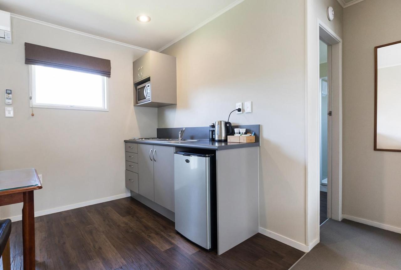Colonial Court Motor Inn Tauranga Ngoại thất bức ảnh